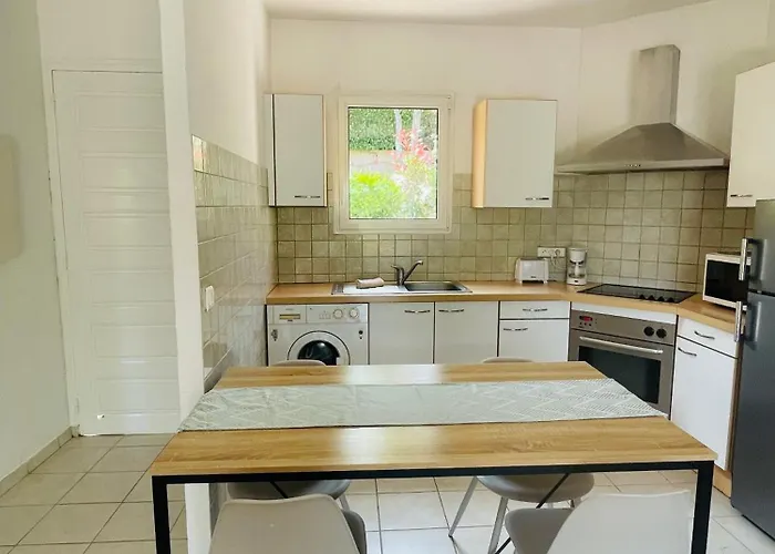 فيلة Fiori Di Luna بورتو فيكشْيو